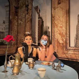 Meet your Posher, Christal